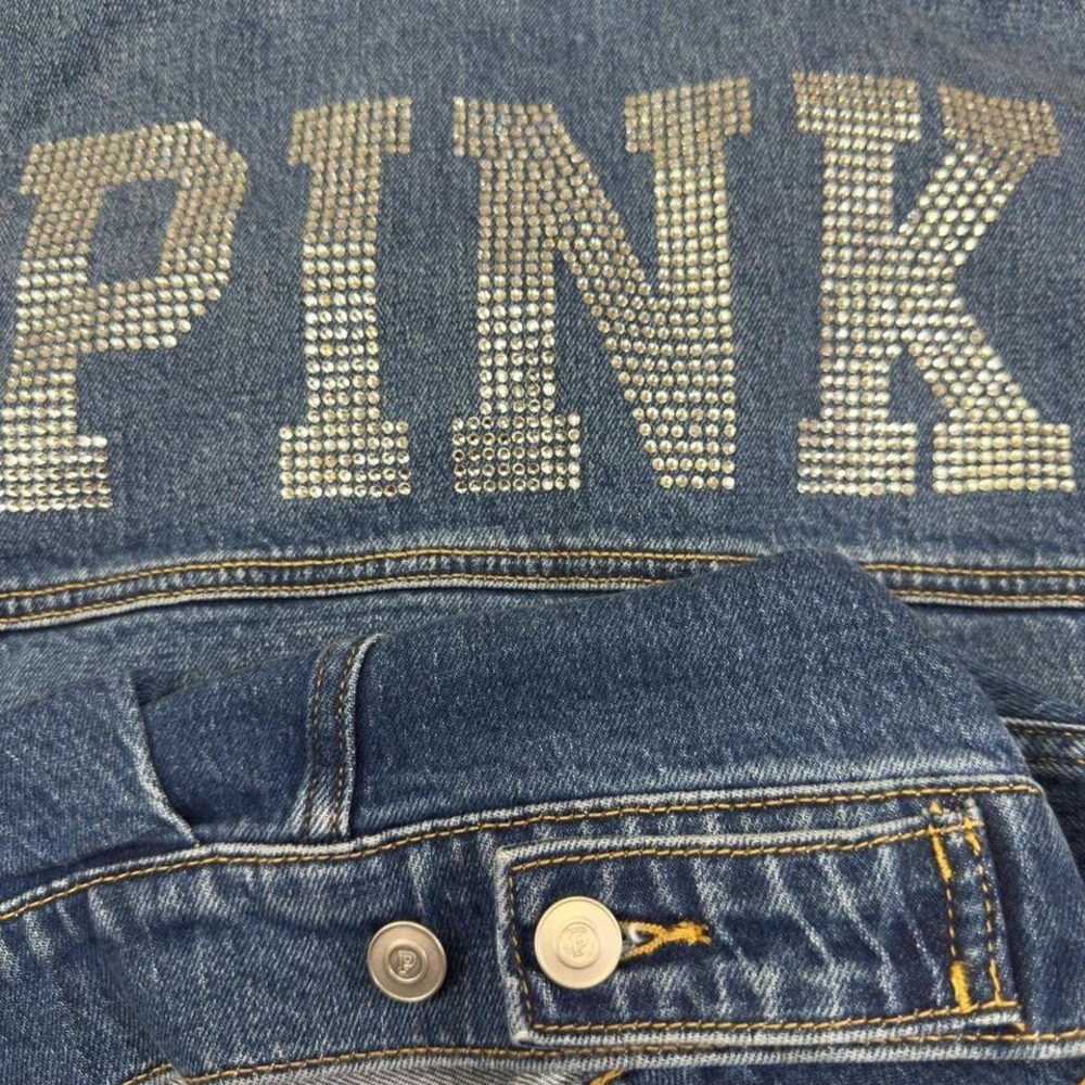 VS PINK limited edition Rhinestone Denim Jacket, oversized jacket,‎ Summer fit - Picture 3 of 8